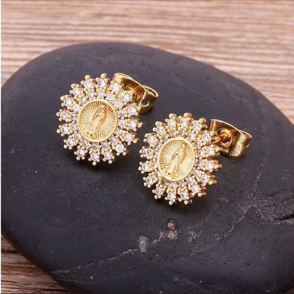 Gold plated virgin Mary CZ Earrings New Gorgeous catholic